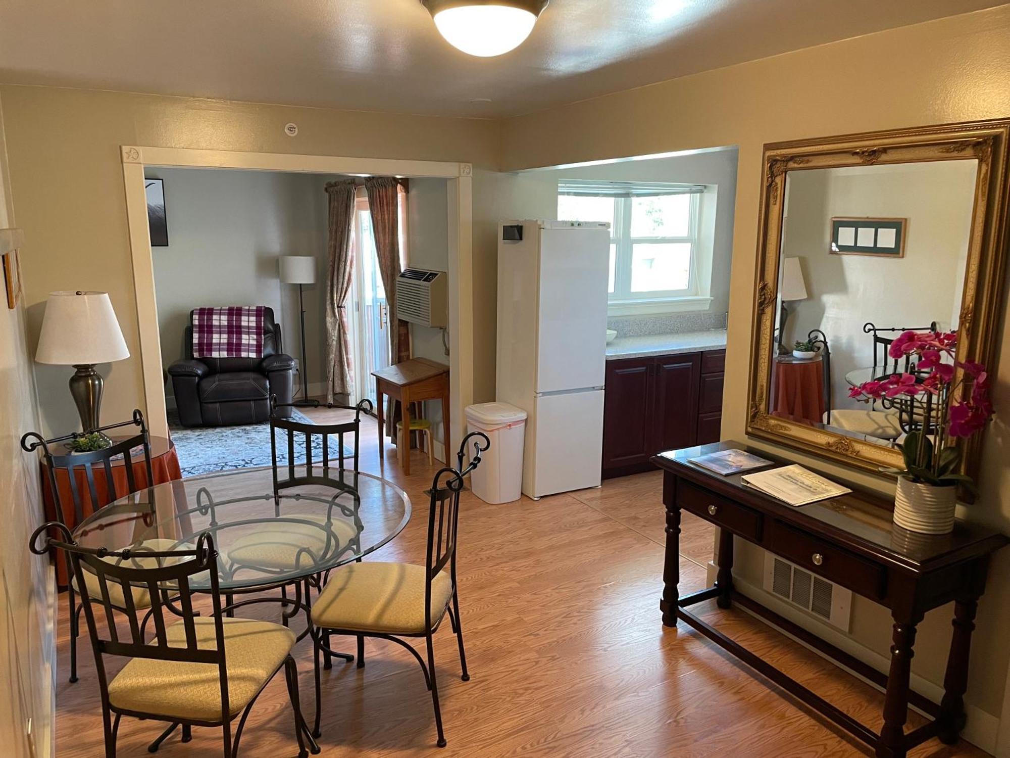 Goldsmith'S River Front Inn Missoula Ngoại thất bức ảnh