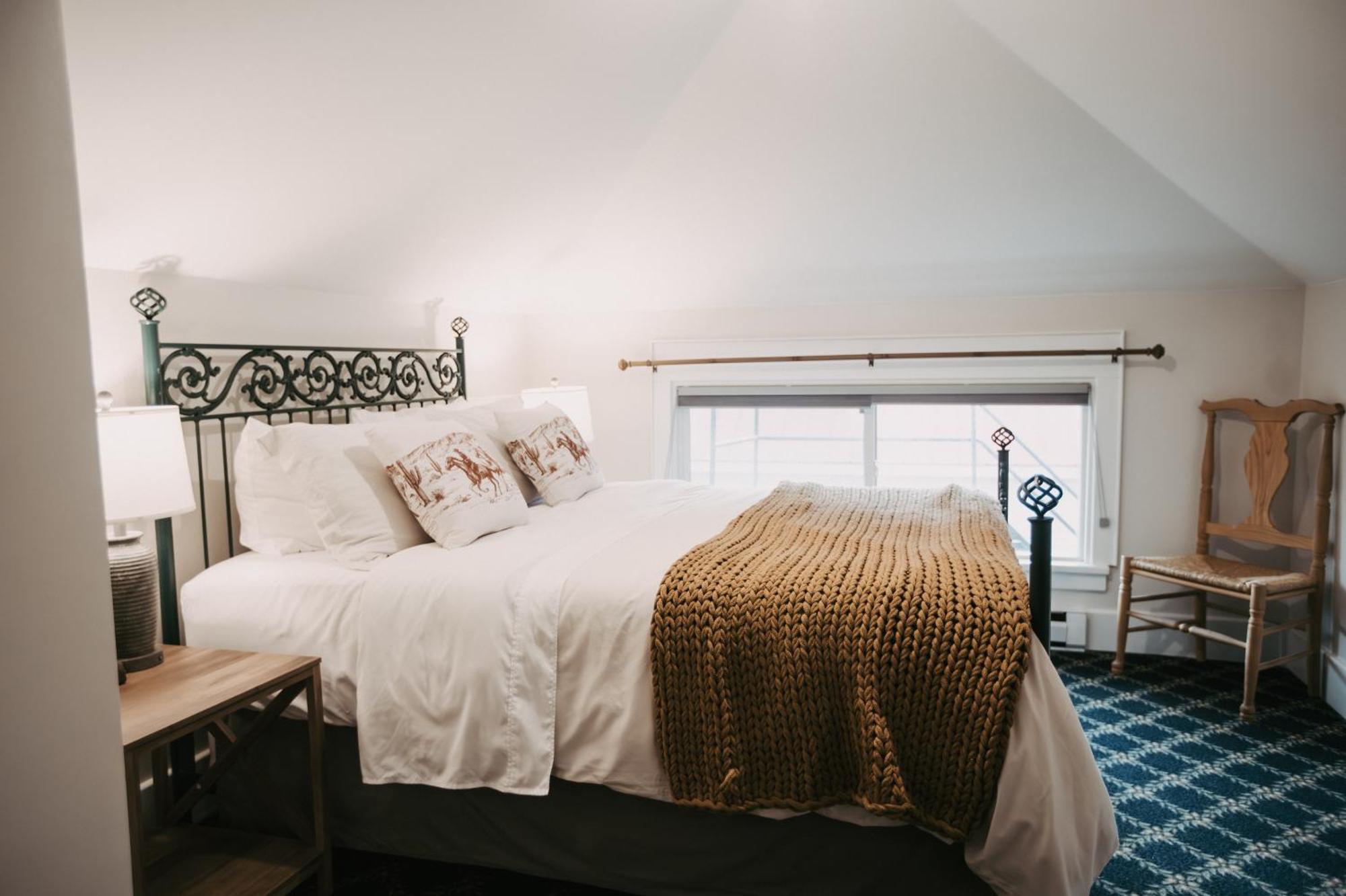 Goldsmith'S River Front Inn Missoula Phòng bức ảnh