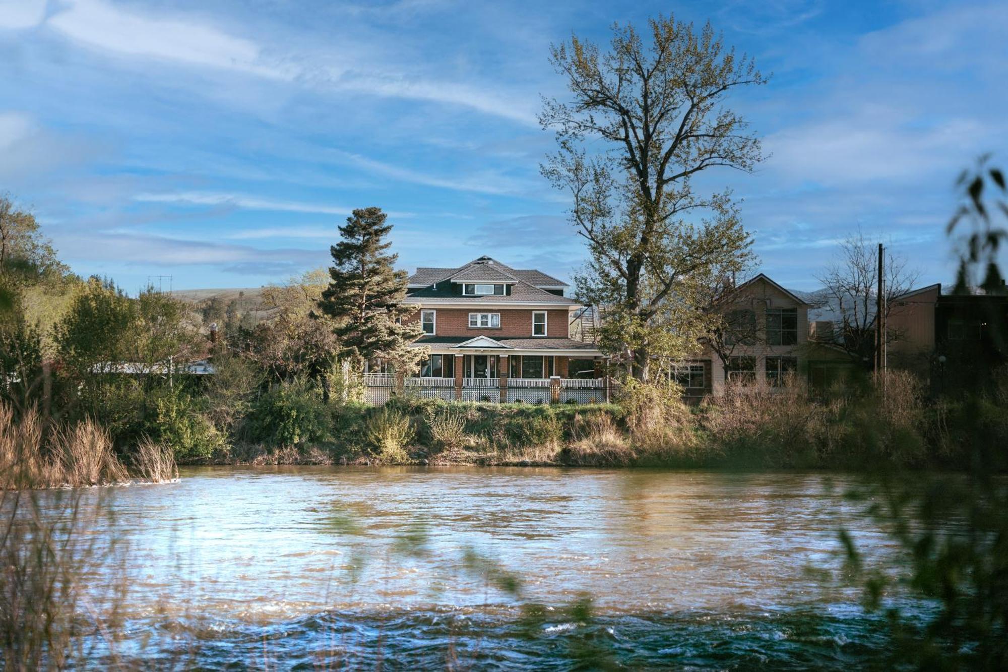 Goldsmith'S River Front Inn Missoula Ngoại thất bức ảnh